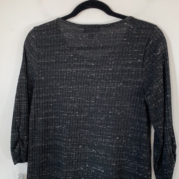 AB Studio NWT Textured Knit Flounce Hemline Women’s Size M Black White Top - Picture 12 of 16